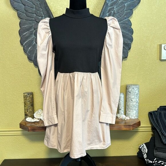 SHEIN Dress - Picture 1 of 9